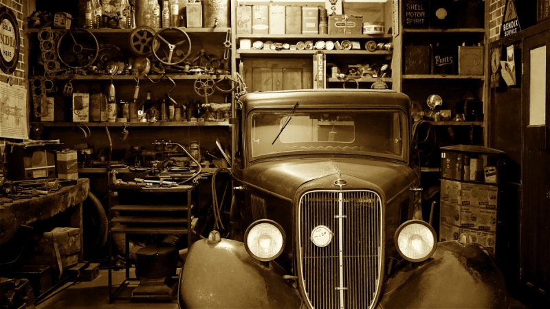 vitrine-VALDEBLORE-min_antique_auto_automobile_automotive_car_classic_equipment_fix-1169797